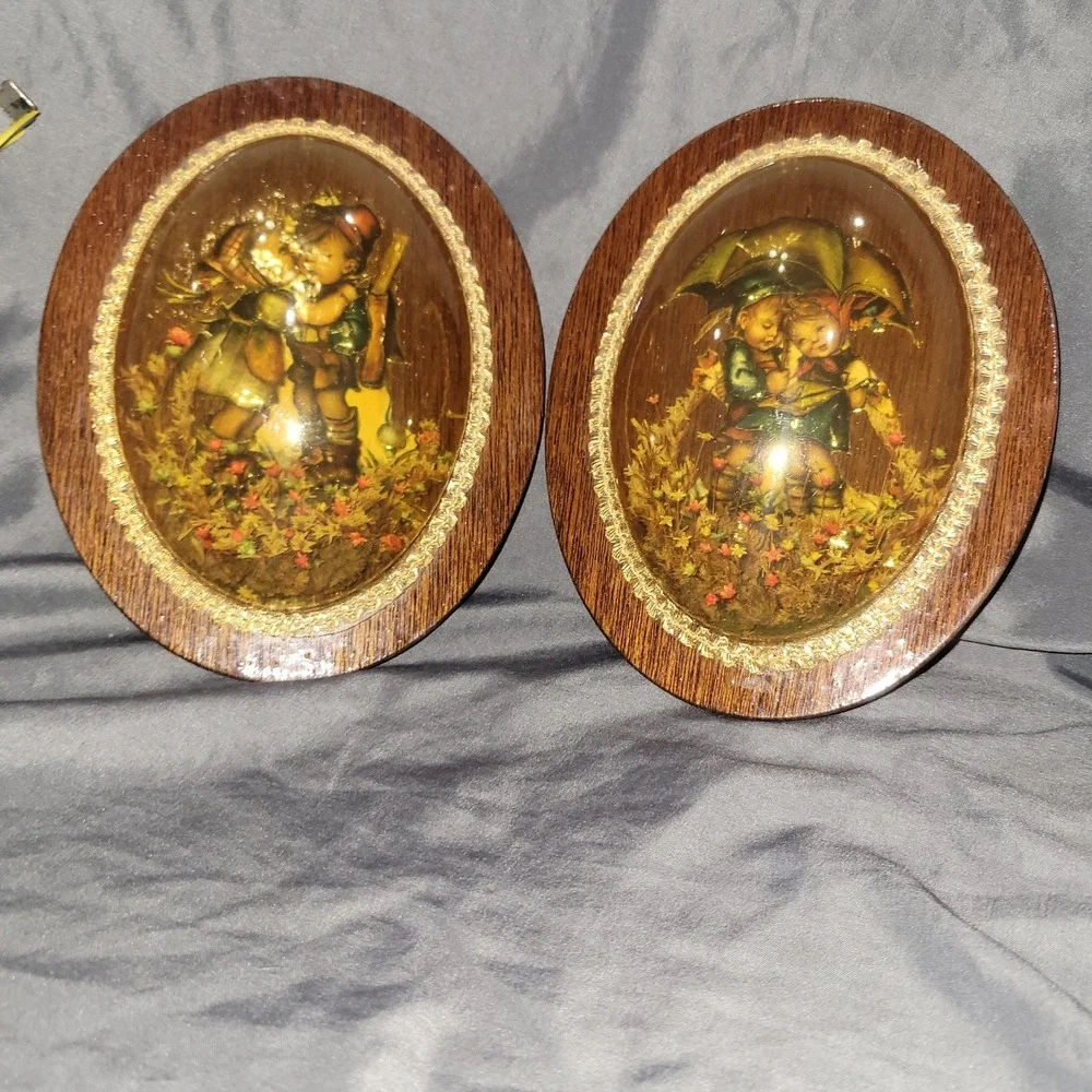 Vintage Goebel Hummel Decoupage 3D Dome Wooden Wall Plaque Pictures Hangings